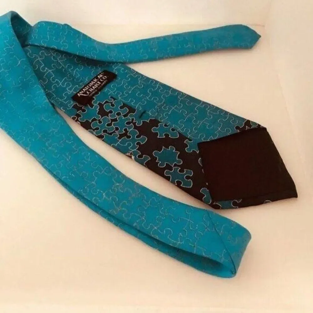 #3021 Christmas puzzle pieces necktie 57 X 4